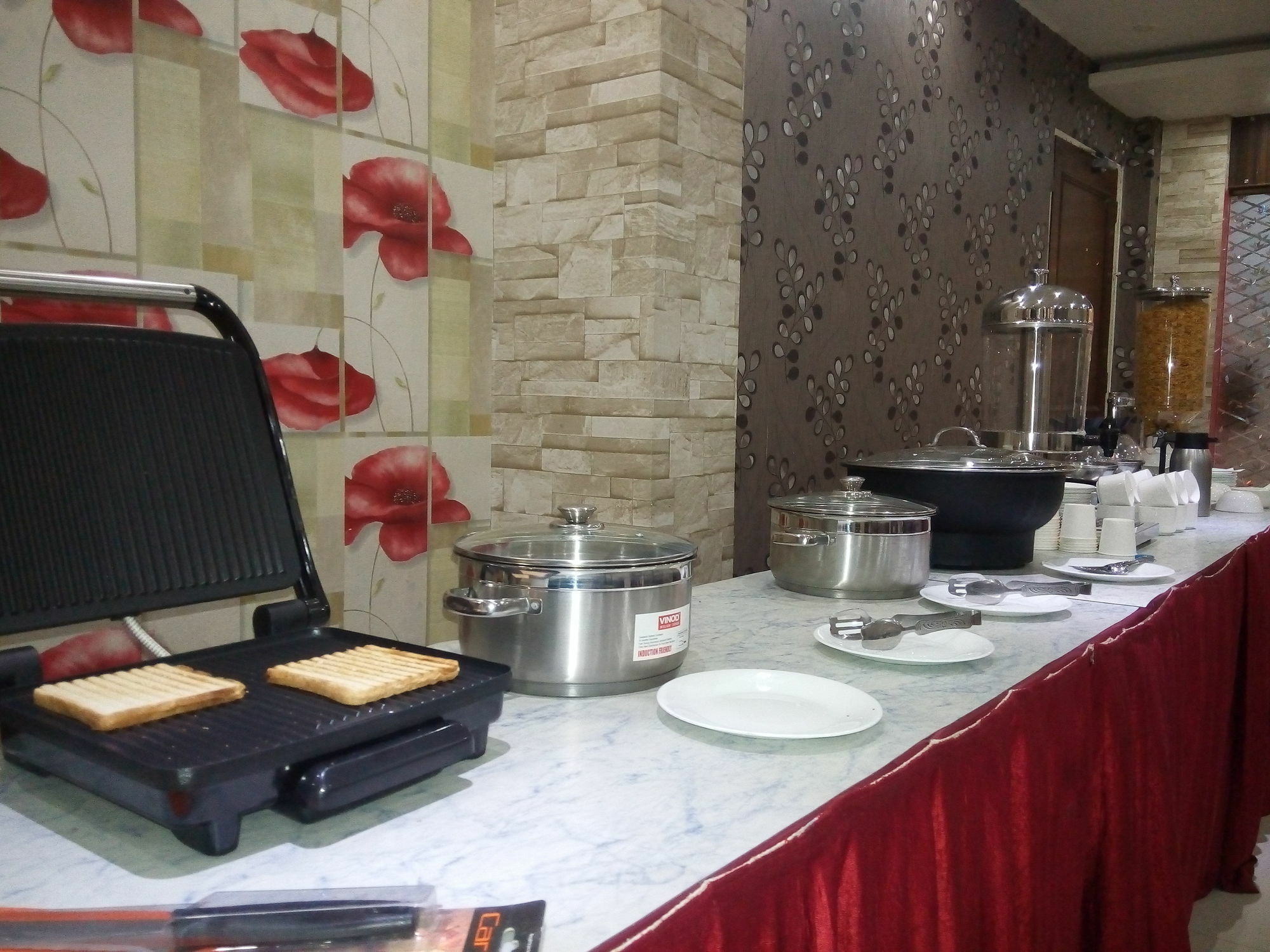 כלכותה Hotel Eastern Plaza מראה חיצוני תמונה